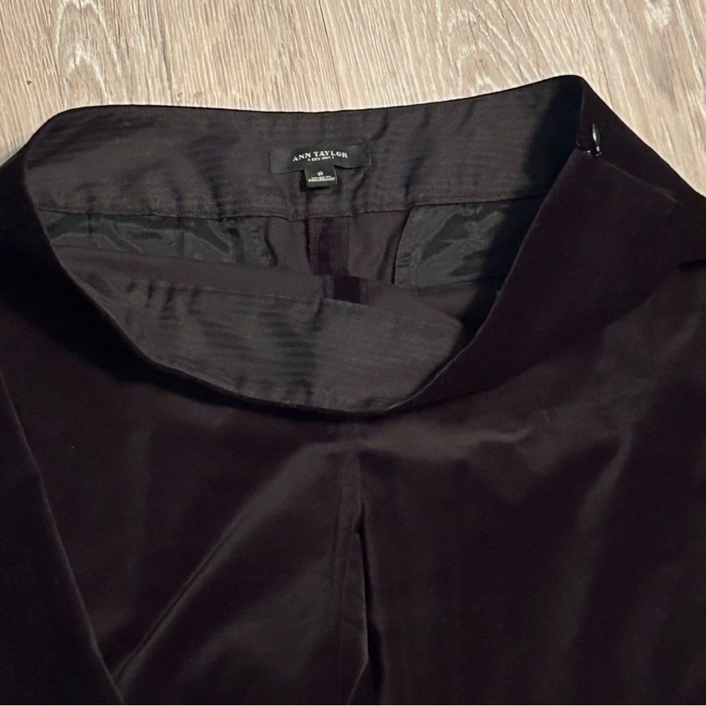 Ann Taylor Black Velveteen Pants High Waist Wide Leg Straight Leg Trouser 8 - Picture 13 of 16